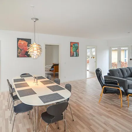 4 Bedroom Stunning In Vakantiehuis
